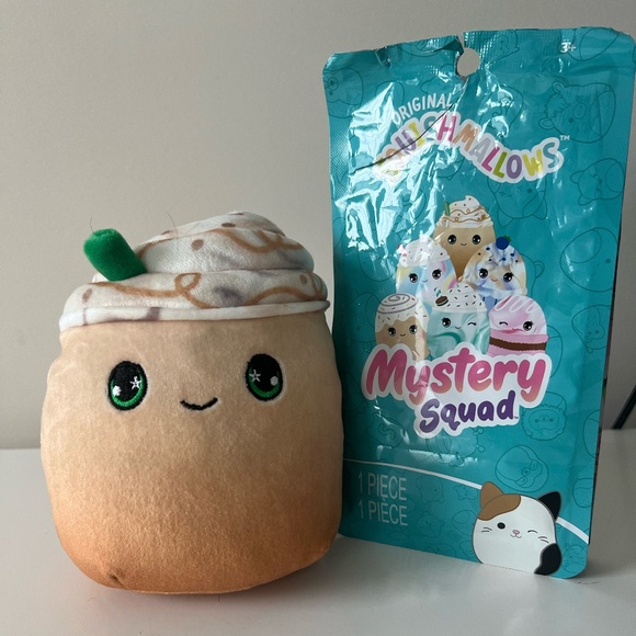 Squishmallows NEW Mystery Squad 5" Caramel Frappe - Picture 1 of 3